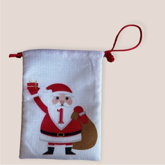 Advent Calendar linen bags with garland rope USED ONCE - Picture 5 of 9